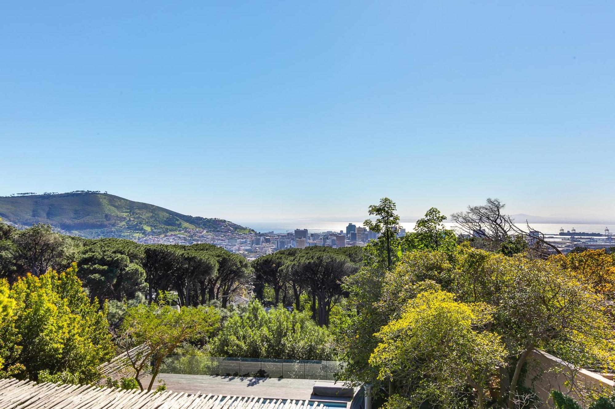 Solar-Powered Mountain Retreat With Natural Pool 케이프타운 외부 사진